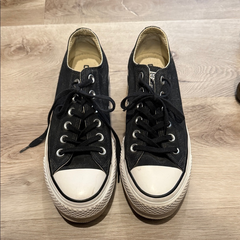 Women’s black platform converse